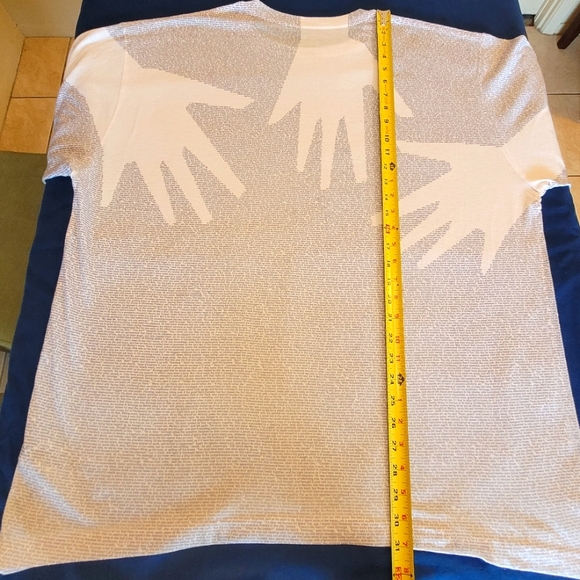 Litographs Unisex Tee Size XXXL "A Christmas Carol" Gray & White NWOT - Picture 5 of 7